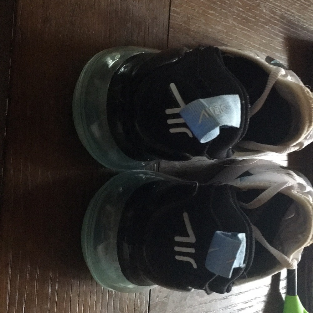 Air max 270 - Picture 3 of 5
